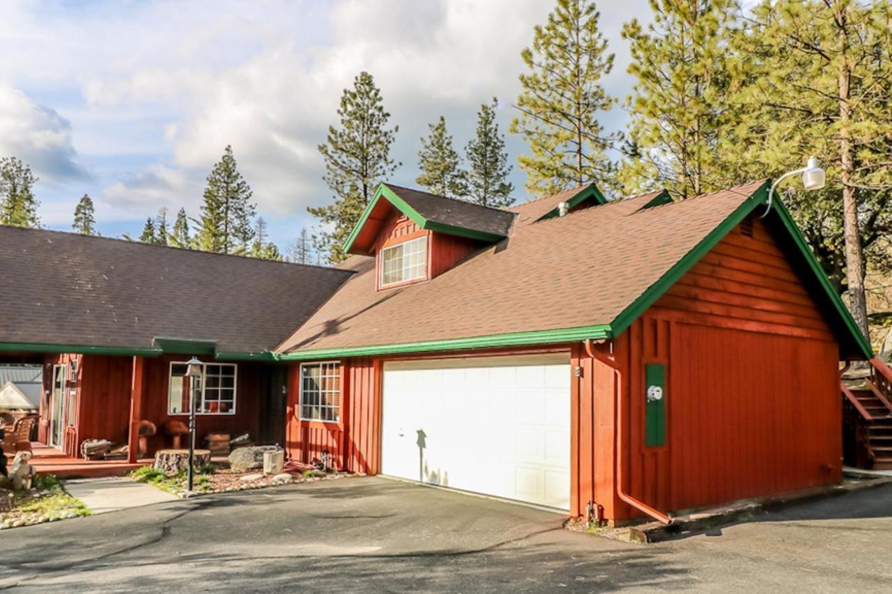 Calandri Lakeview House * Bass Lake