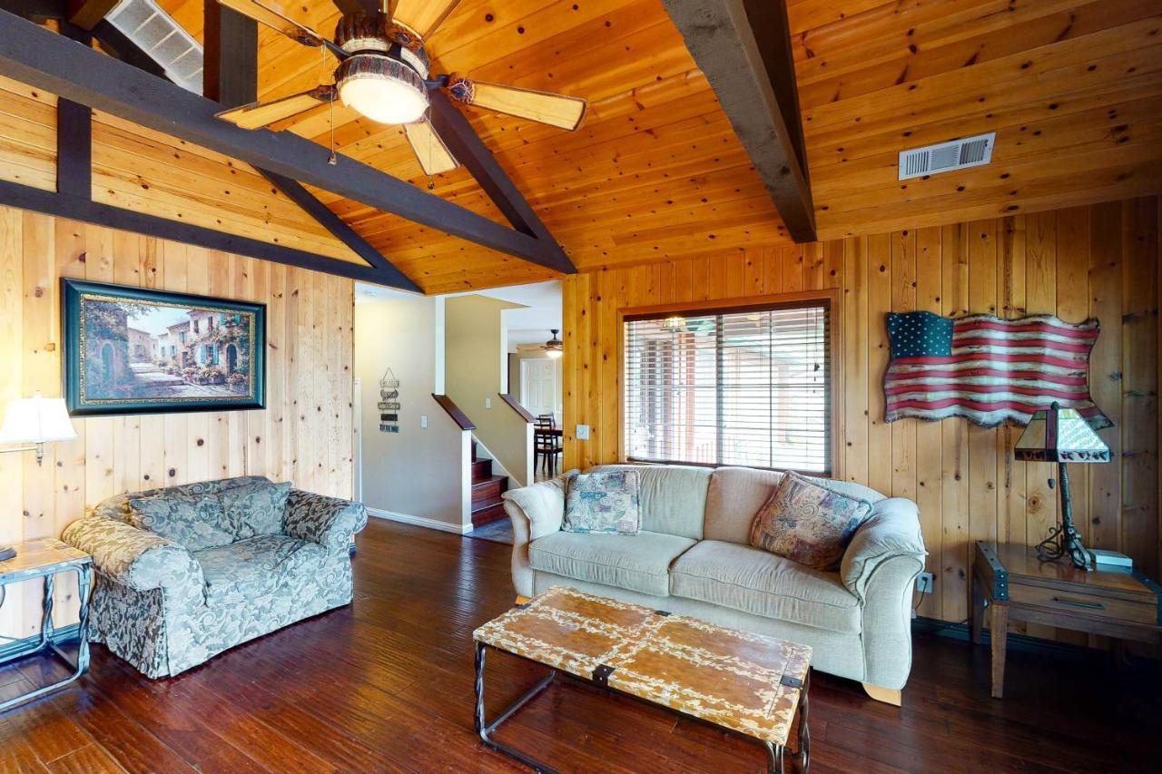Calandri Lakeview House Holiday home *